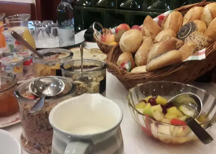 Braeuhaus Отель *